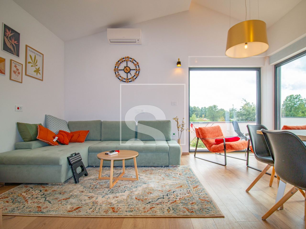 Haus u Svetvinčenatu, 110m², 2 sobe, slika 3
