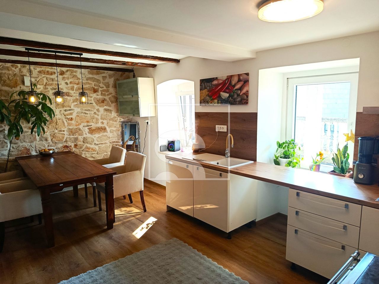 Kuća u Svetvinčenatu, 300m², 4 sobe, slika 3