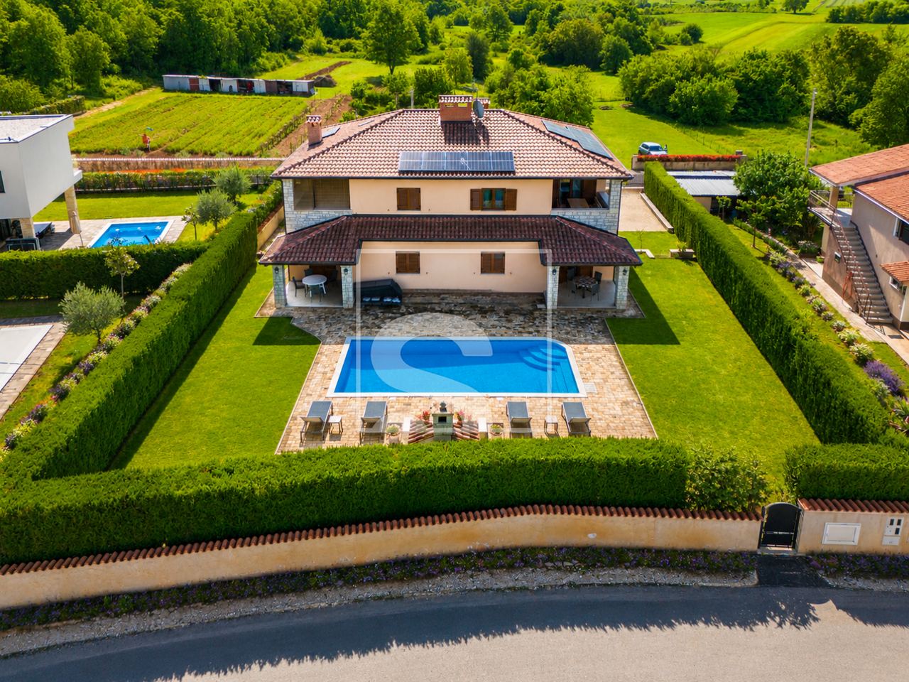 Haus u Poreču, 417m², 6 soba