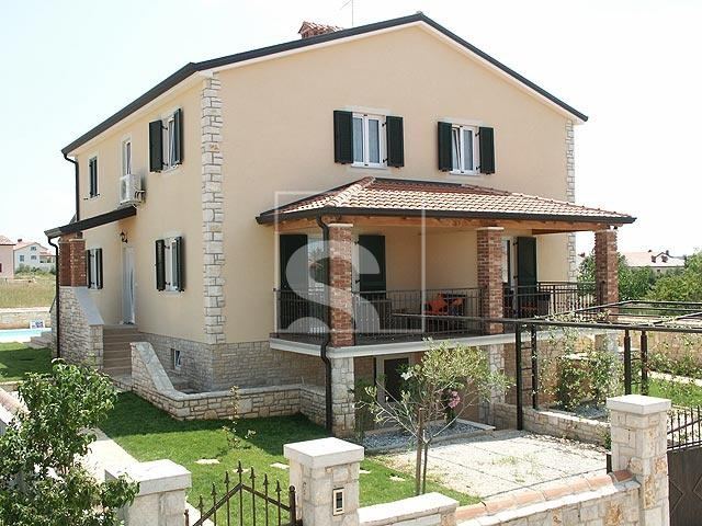 Casa u Umagu, 170m², 3 sobe, slika 2