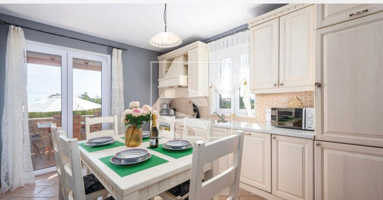 Casa u Umagu, 170m², 3 sobe, slika 3