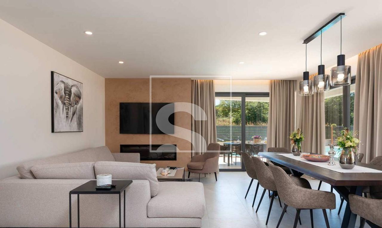 Haus u Poreču, 222m², 3 sobe, slika 3
