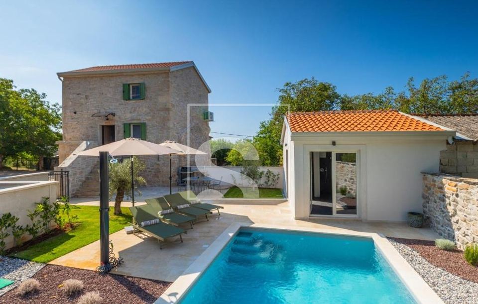 Haus u Višnjanu, 108m², 2 sobe