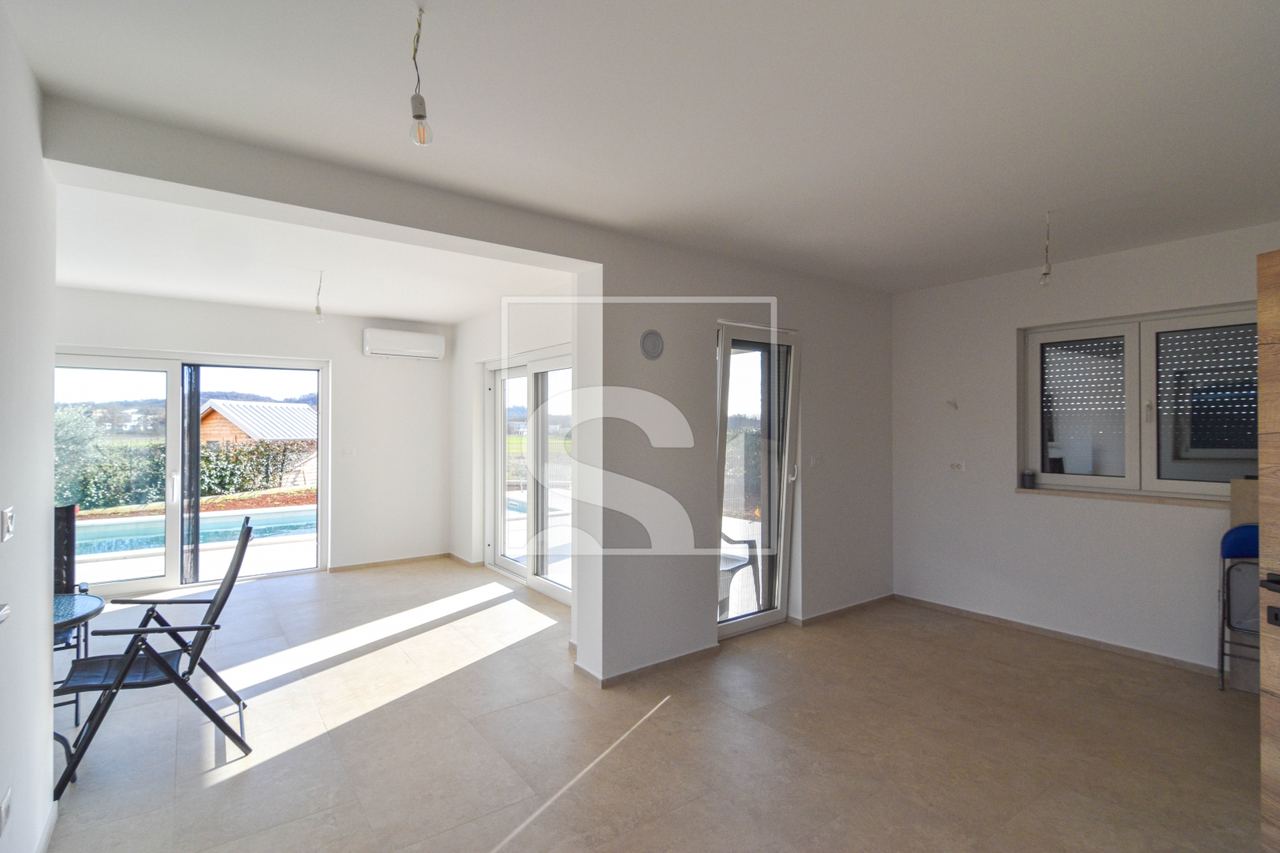 Haus u Poreču, 160m², 4 sobe, slika 2