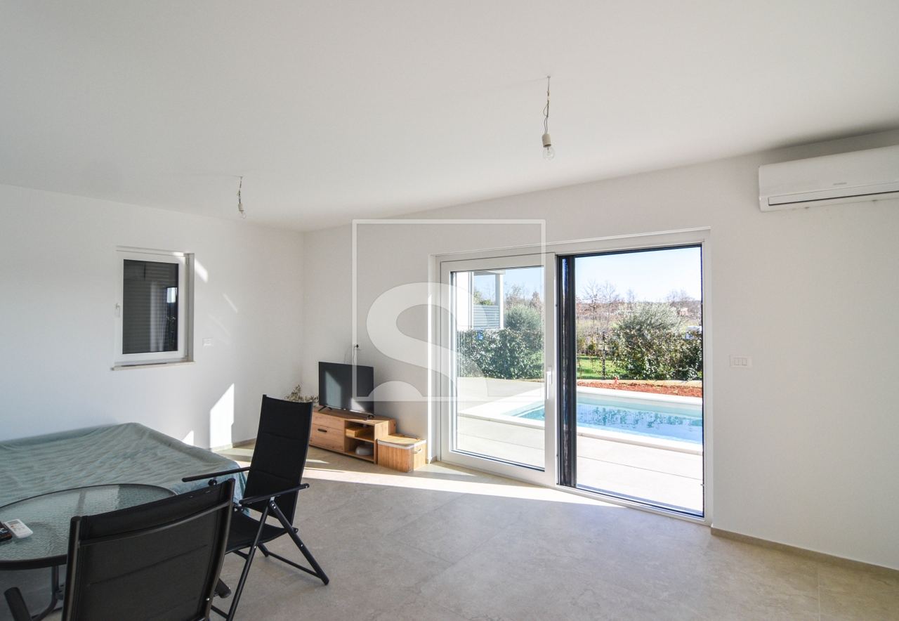 Haus u Poreču, 160m², 4 sobe, slika 3