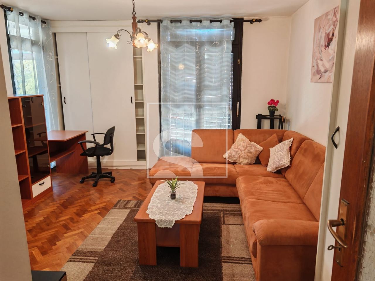Apartment u Puli, 74.26m², 2 sobe, slika 2