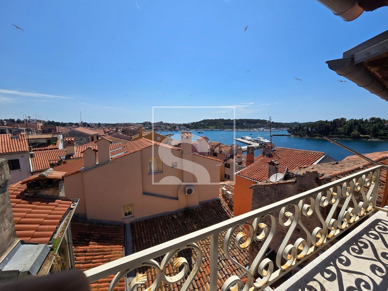 Stan u Rovinju, 60m², 2 sobe, slika 2