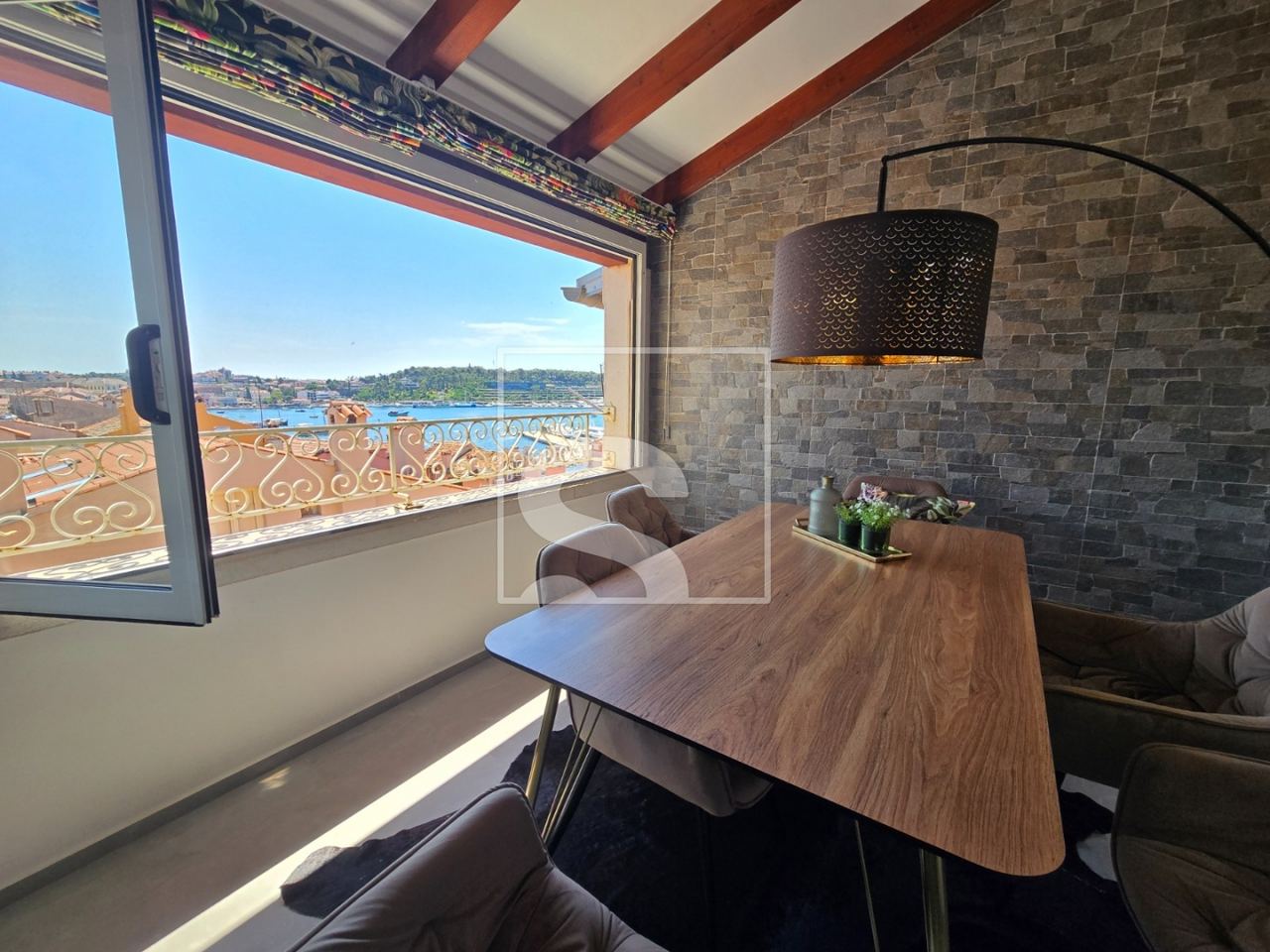 Stan u Rovinju, 60m², 2 sobe, slika 3