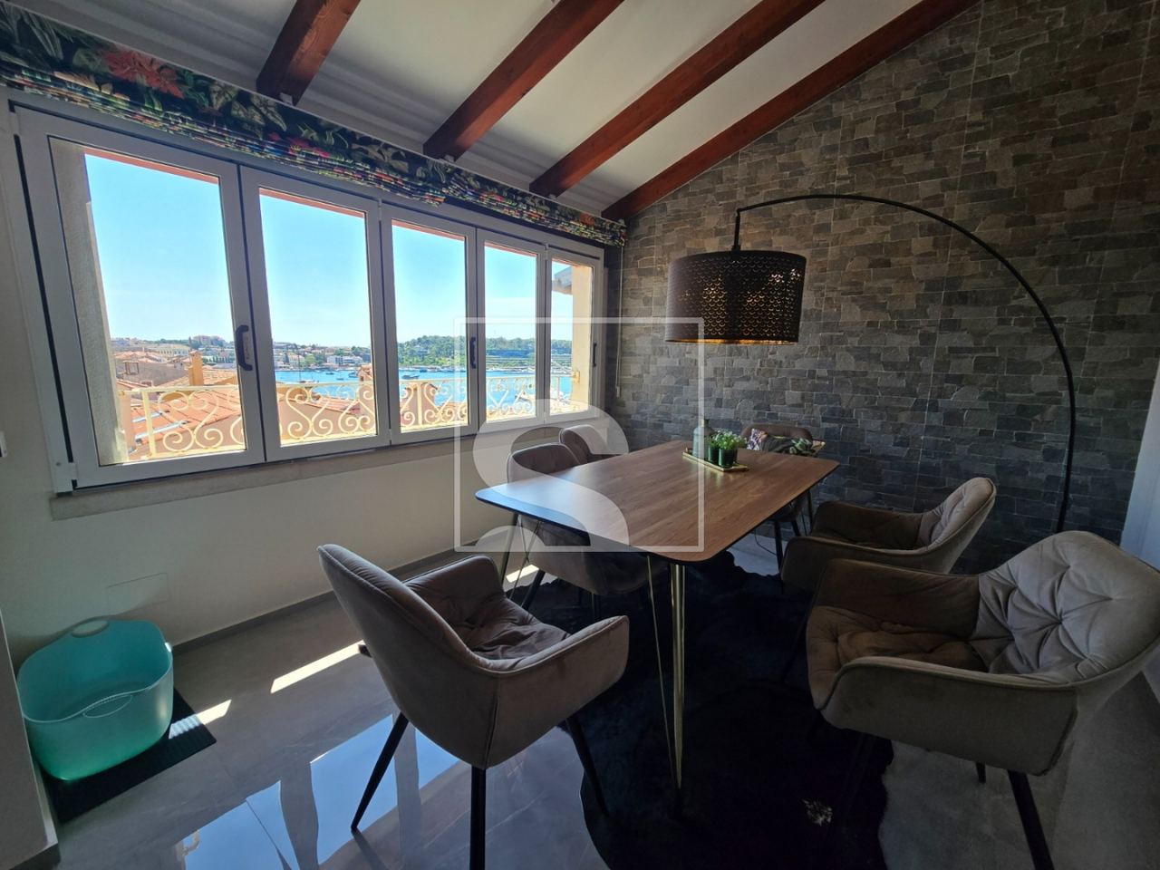 Stan u Rovinju, 60m², 2 sobe, slika 5