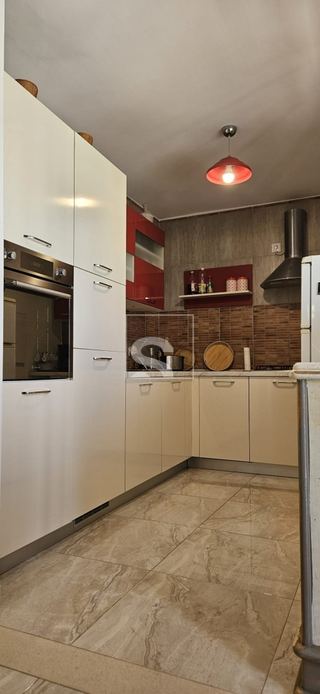 Haus u Fažani, 226m², 5 soba, slika 4