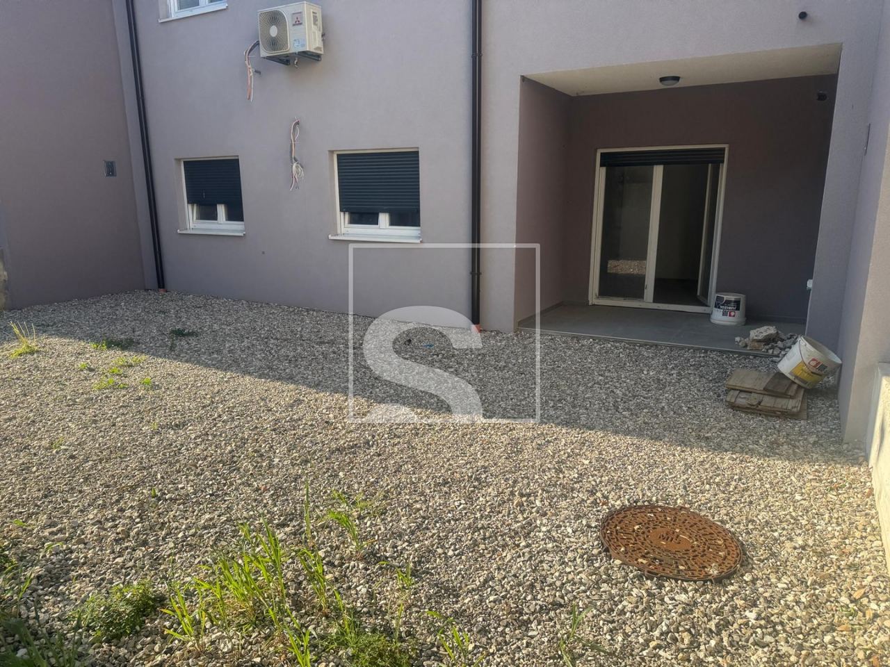 Apartment u Puli, 42m², 1 soba, slika 2
