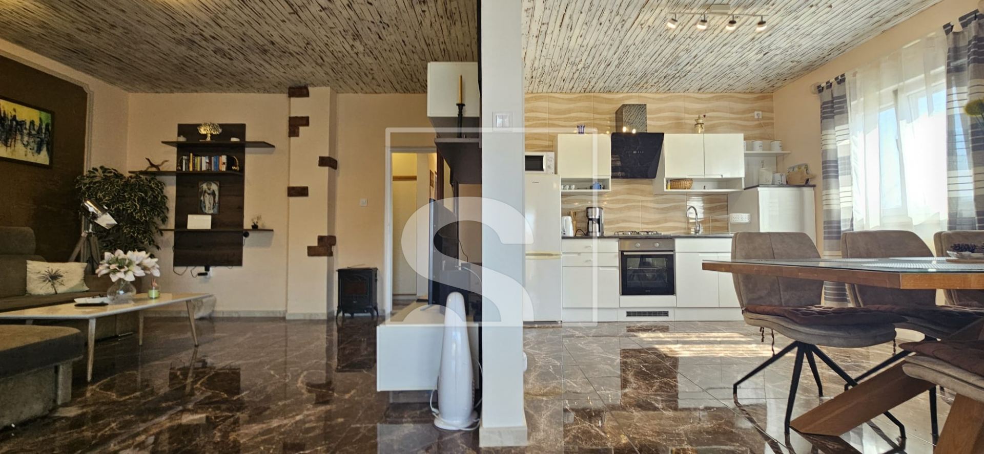 Wohnung u Fažani, 113m², 2 sobe