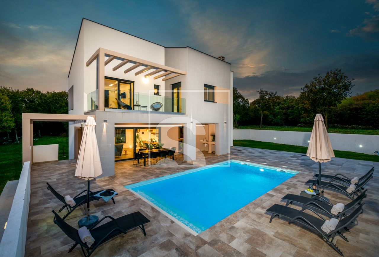 Haus u Barbanu, 163.07m², 3 sobe