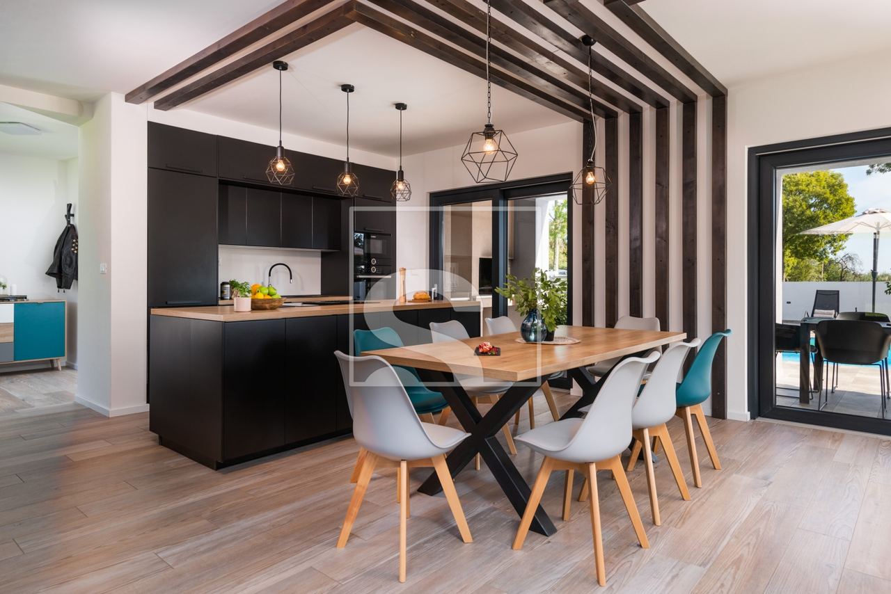 Haus u Barbanu, 163.07m², 3 sobe, slika 5