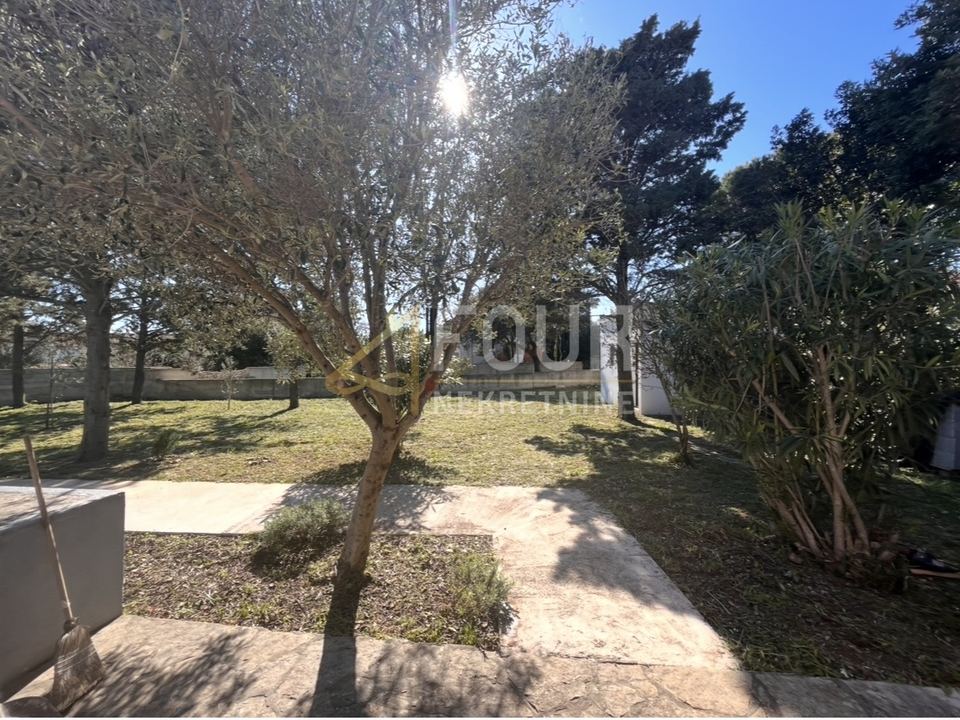 Casa u Zadru, 54m², 1 soba, slika 3