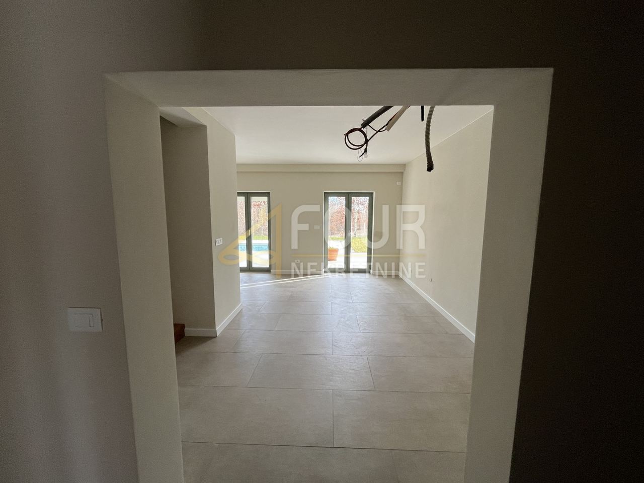 Kuća u Pazinu, 227.1m², 3 sobe, slika 2