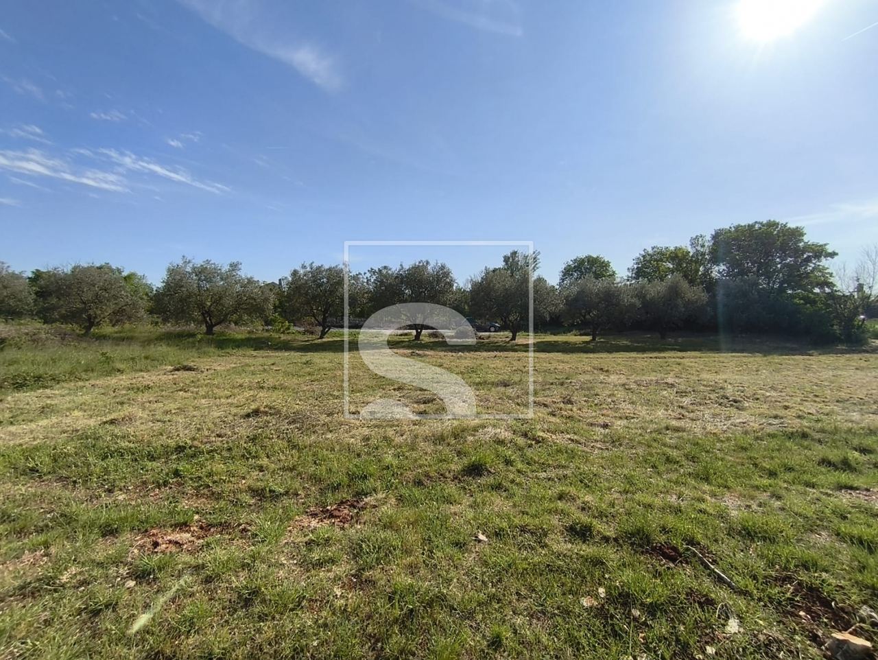Grundstück u Vodnjanu, 962m², slika 2