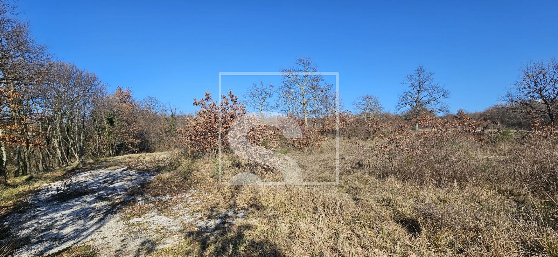 Grundstück u Svetvinčenatu, 1143m², slika 3