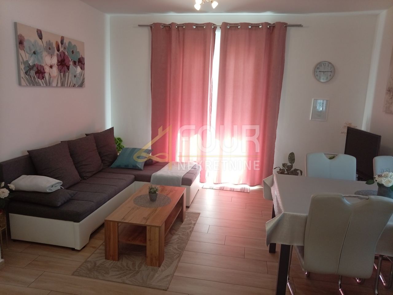 Stan u Puli, 55m², 2 sobe, slika 2
