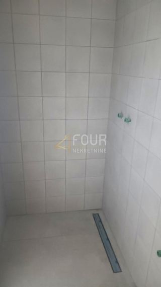 Gewerbefläche u Rovinju, 32.77m², slika 4