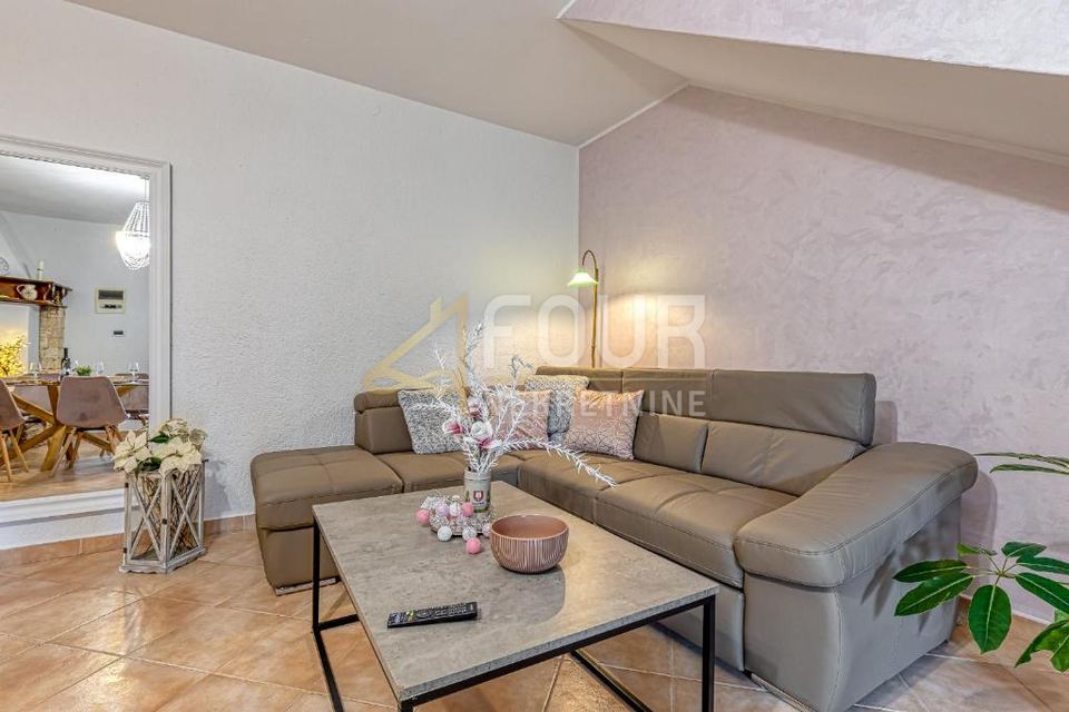 House u Rovinju, 120m², 2 sobe, slika 2