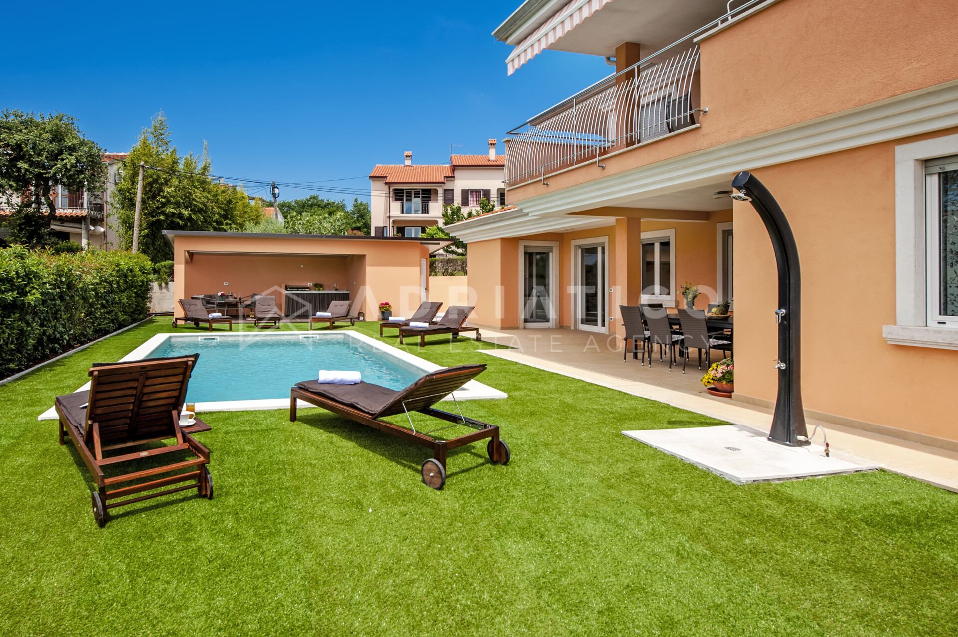 Kuća u Rovinju, 550m², 4 sobe, slika 2