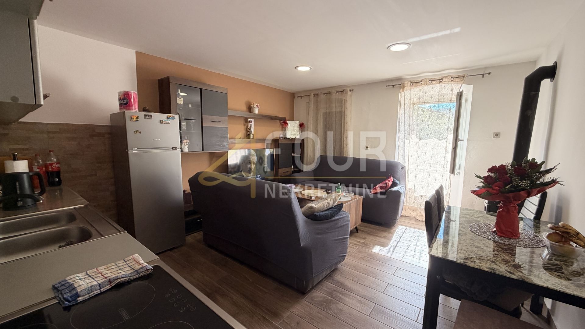 Haus u Jelenju, 90m², 2 sobe