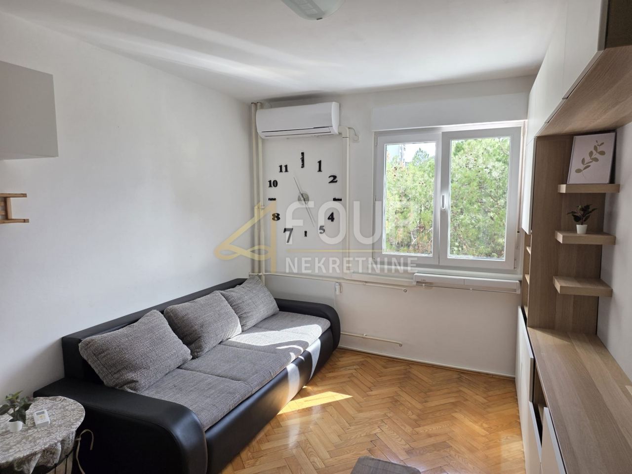 Appartamento u Rijeci, 32m², 1 soba