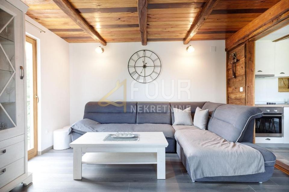 Kuća u Barilovićiu, 213m², 5 soba, slika 5