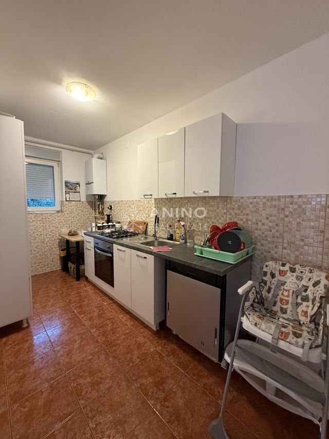 Kuća u Hum na Sutliu, 250m², 2 sobe, slika 3