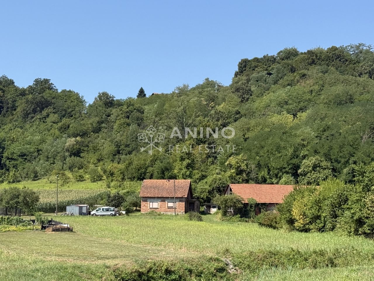 Casa u Sveti Križ Začretju, 106m², 2 sobe