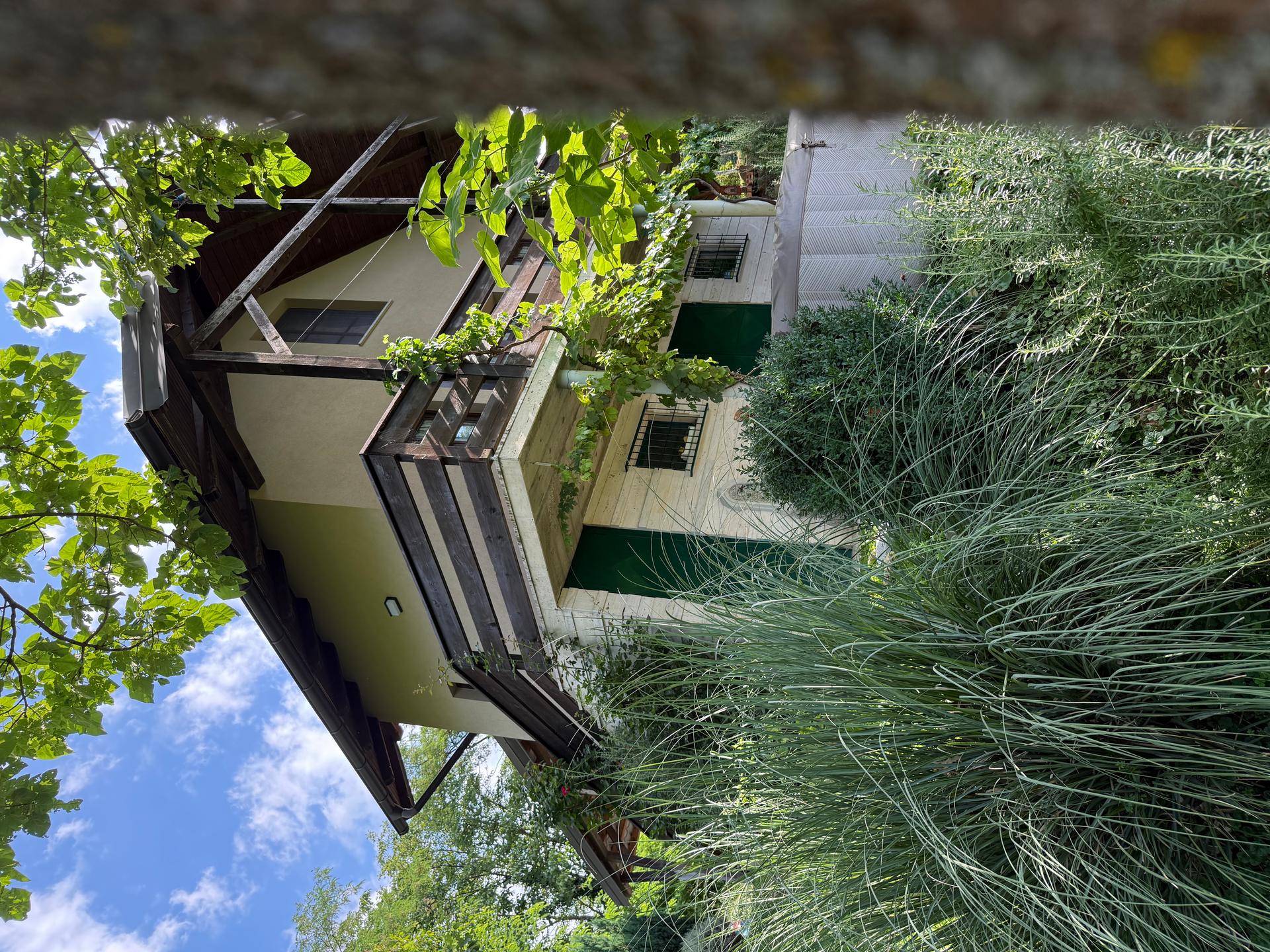 Casa u Kraljevec na Sutliu, 77.5m², 1 soba