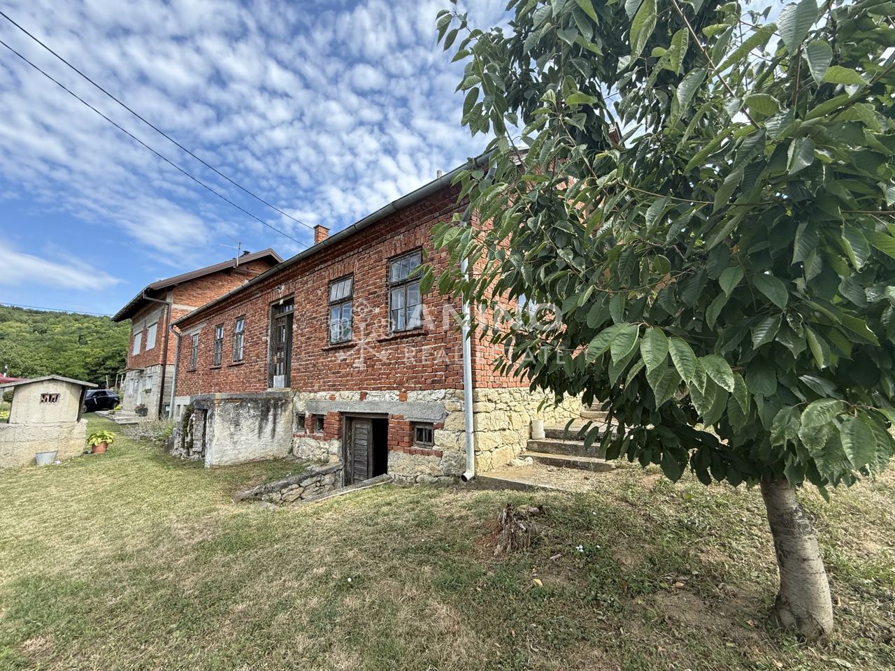 Haus u Mihovljanu, 170m², 5 soba