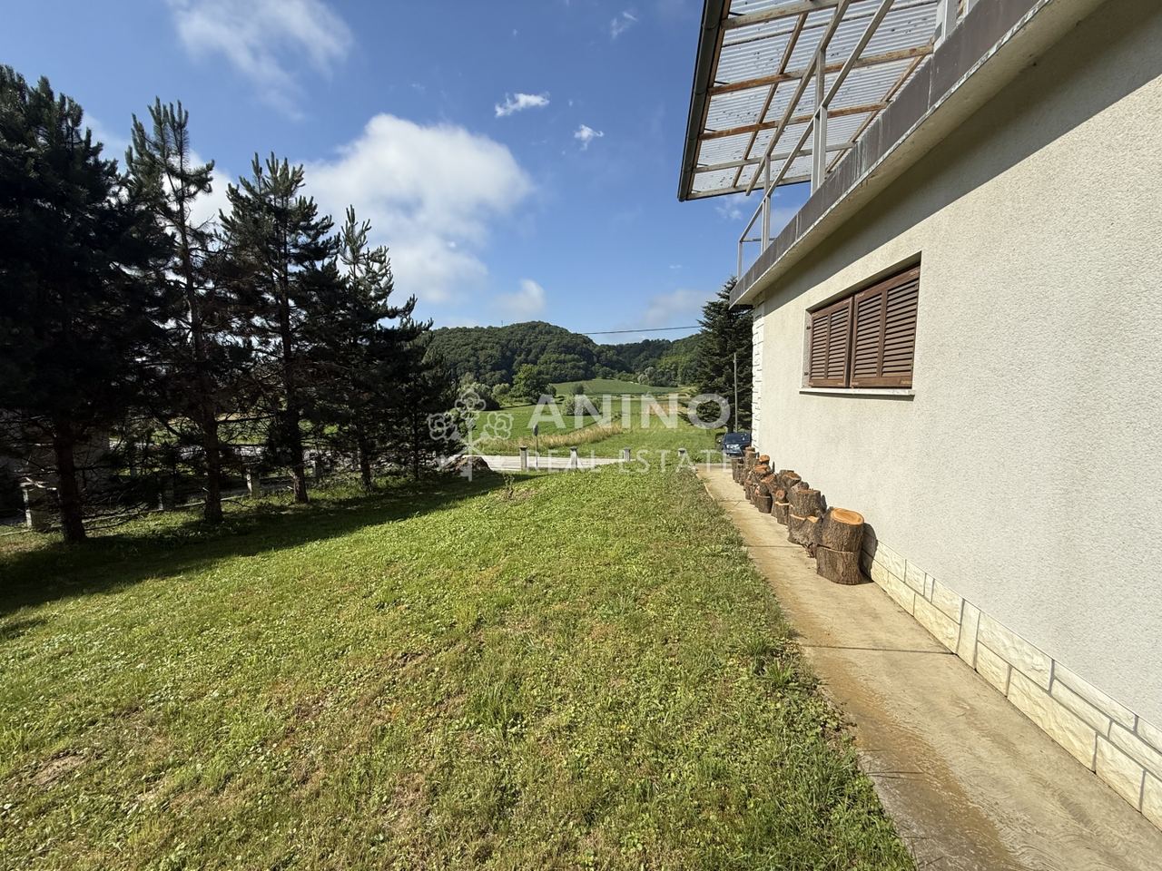 Haus u Krapinskim Toplicama, 230m², 4 sobe, slika 3