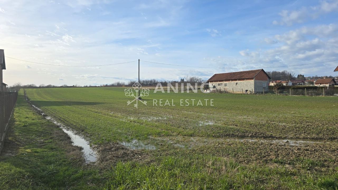Grundstück u Bedekovčini, 8772m²