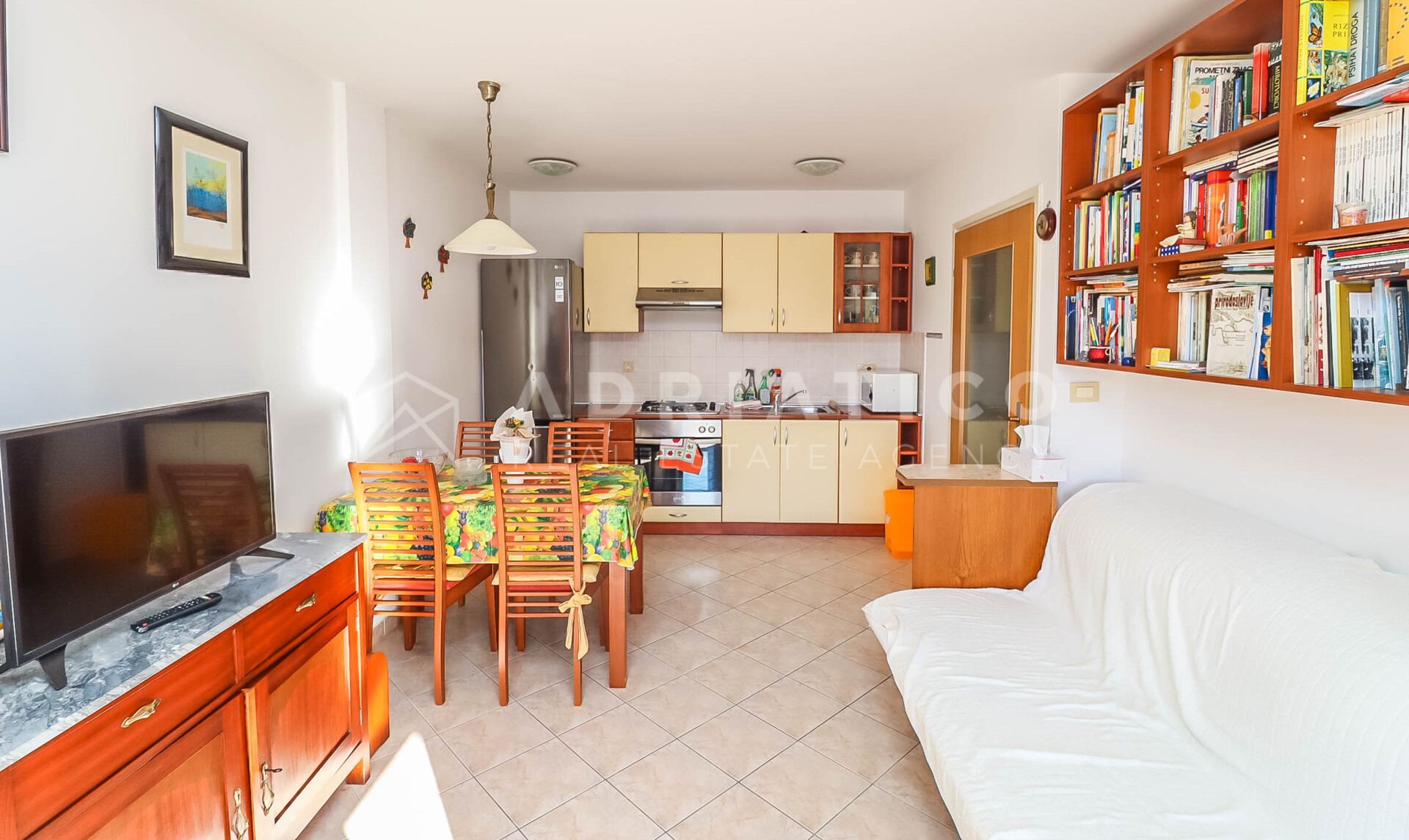 Stan u Rovinju, 42m², 1 soba, slika 4