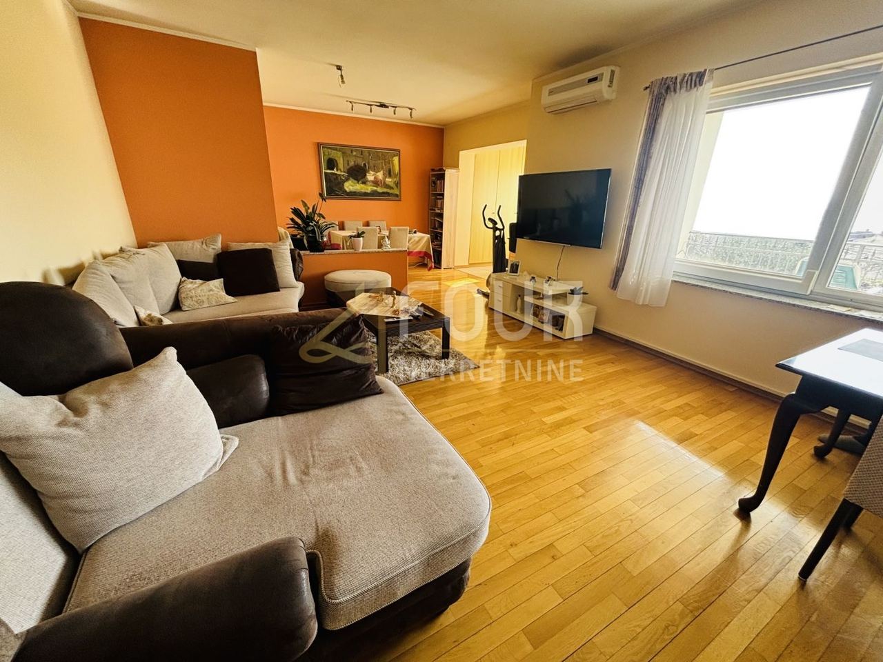 Appartamento u Rijeci, 120.39m², 3 sobe
