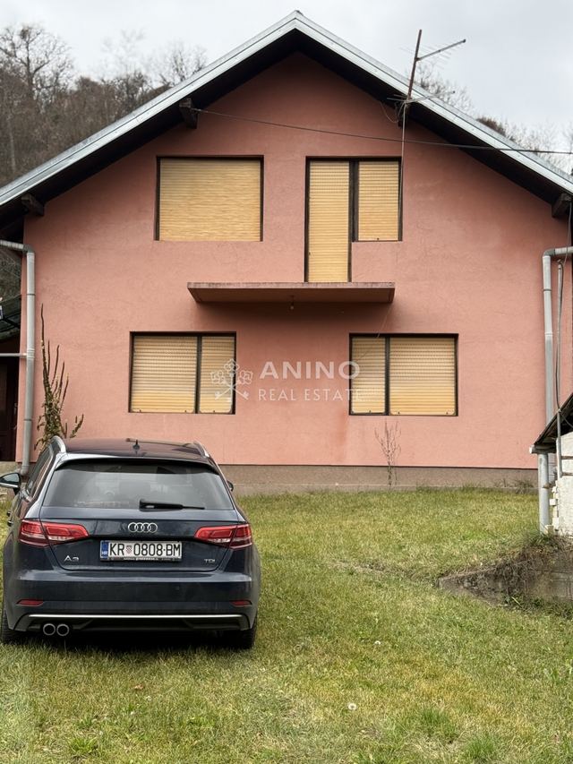 Casa u Klanjcu, 160.07m², 2 sobe, slika 2