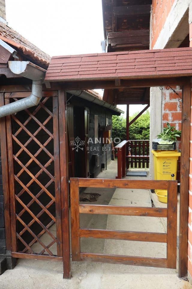 Casa u Klanjcu, 60m², 1 soba, slika 2