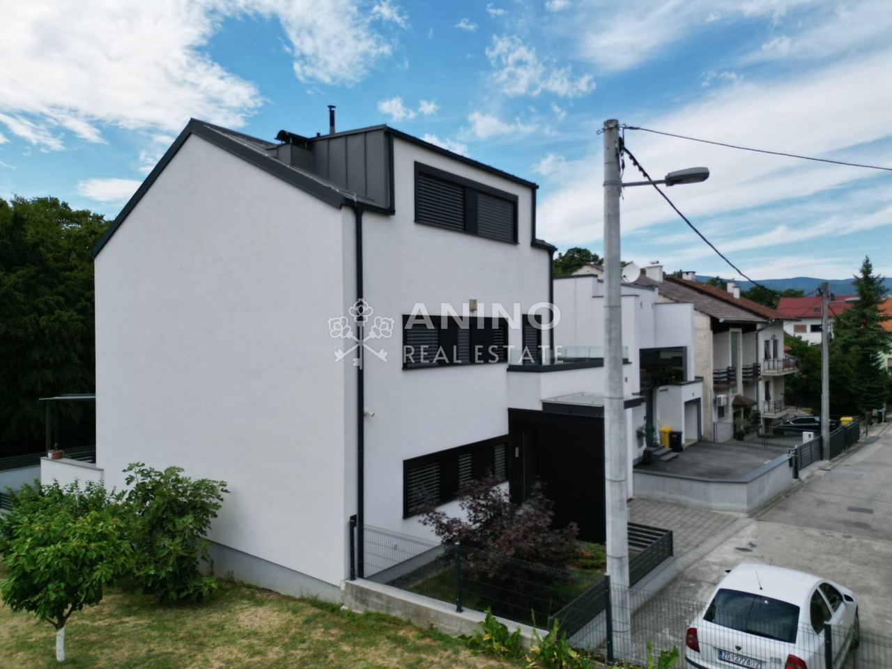 Casa u Zagrebu, 302m², slika 5