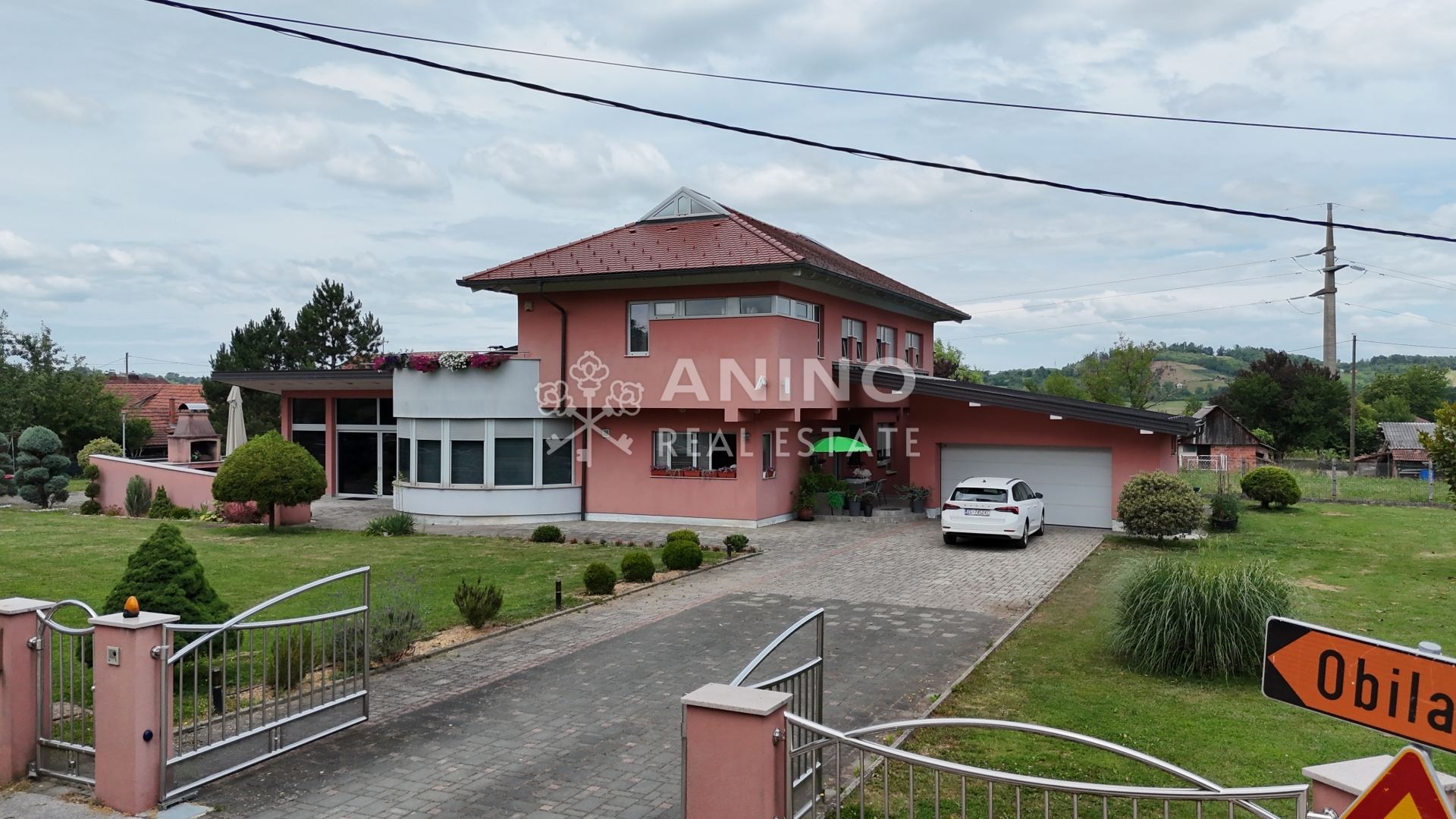 Haus u Donja Stubici, 323m², 2 sobe, slika 3