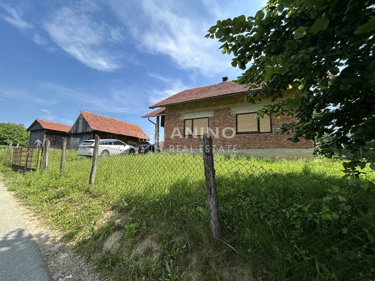 Kuća u Krapinskim Toplicama, 103m², 1 soba, slika 2