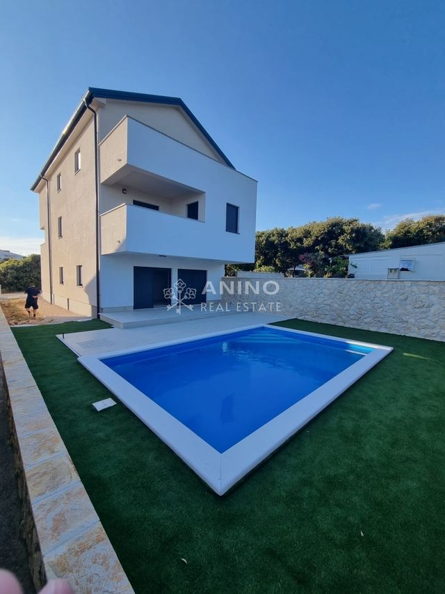 Appartamento u Kolanu, 110m², 4 sobe