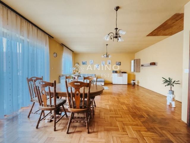 Casa u Kloštar Ivaniću, 148m², 3 sobe, slika 3