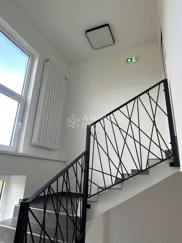 Haus u Veliko Trgovišću, 130m², 5 soba, slika 2