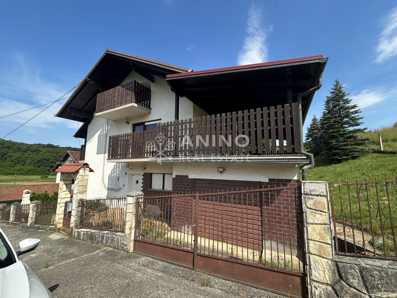 Kuća u Bedekovčini, 250m², 3 sobe, slika 3
