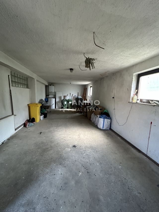Kuća u Bedekovčini, 250m², 3 sobe, slika 5