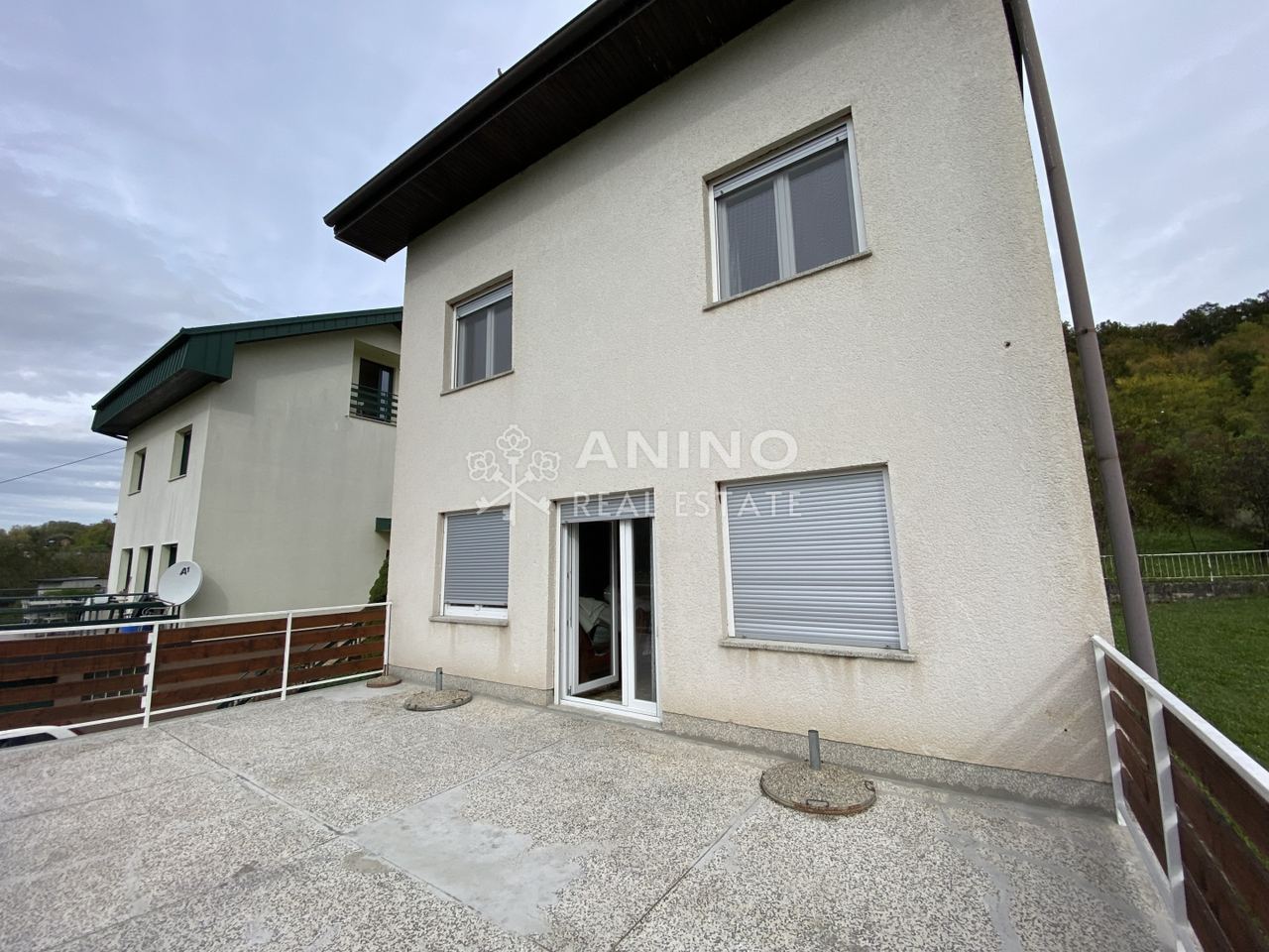 Haus u Krapinskim Toplicama, 170m², 5 soba, slika 5