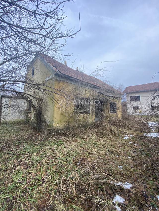 Haus u Klanjcu, 100m²