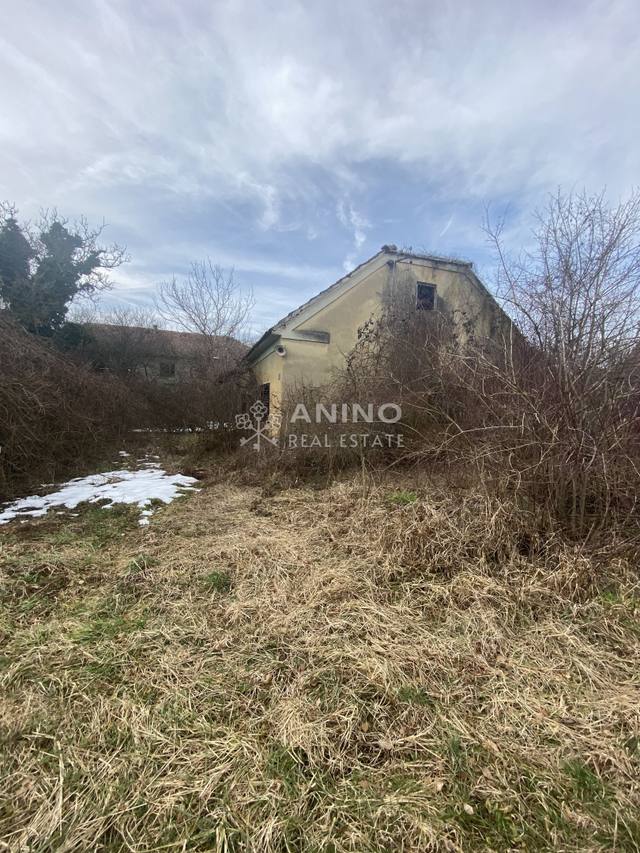 Casa u Klanjcu, 100m², slika 2